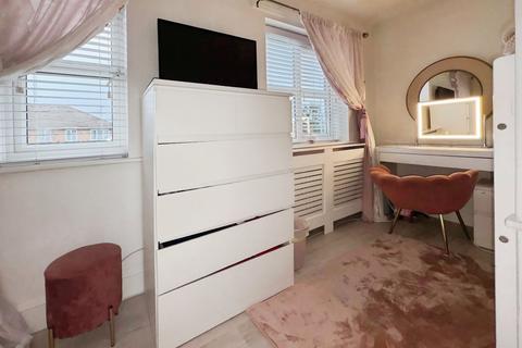 2 bedroom semi-detached house for sale, Manorwood Drive, Prescot L35
