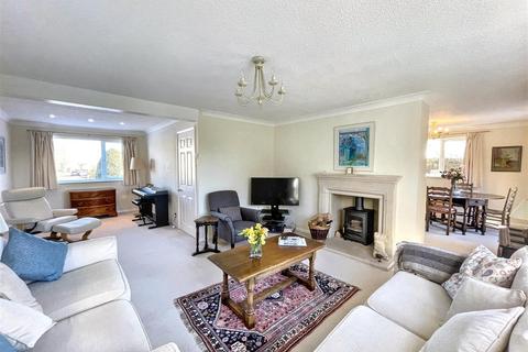 4 bedroom detached house for sale, Park Road, Ketton, Stamford