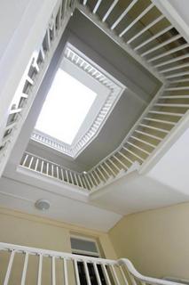 3 bedroom flat for sale, Alexandra Road, Southend On Sea