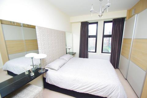 2 bedroom flat for sale, Silas Court, Watford, WD17