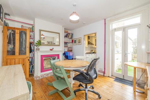 3 bedroom terraced house for sale, School Road, Faversham, Kent, ME13