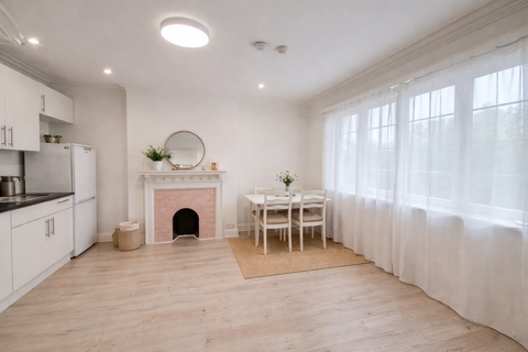 1 bedroom flat to rent, Wycombe Gardens, London NW11