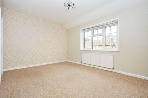 2 bedroom terraced house for sale, Fieldside Road, Bromley BR1