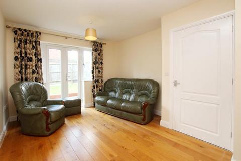 2 bedroom semi-detached house to rent, London Road, Peterborough PE2