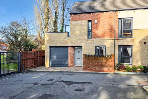 undefined, Chaddock Hall Drive, Manchester M28