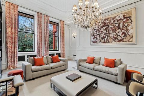 undefined, Cadogan Square, London, SW1X