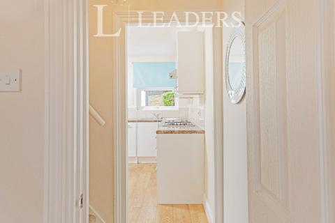 3 bedroom terraced house to rent, Gladstone Road, Penenden Heath, ME14