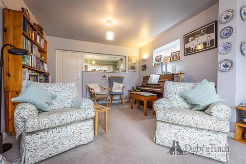 4 bedroom detached house for sale, Trent View Gardens, Radcliffe-On-Trent, Nottingham