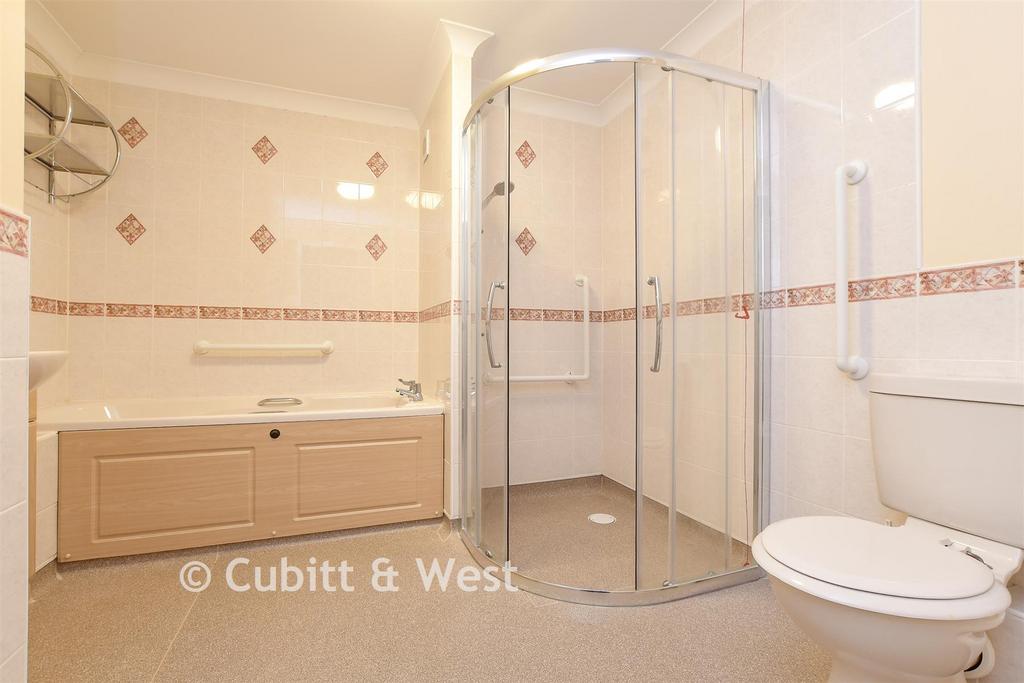 Bath &amp; Shower Room