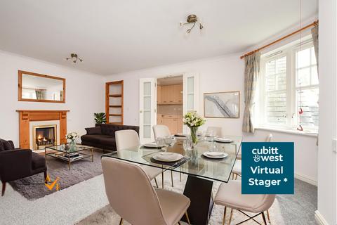 1 bedroom flat for sale, Wavertree Court, Horley RH6