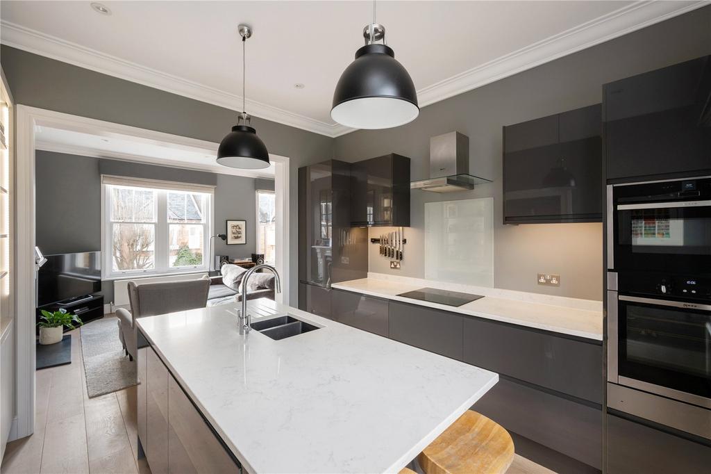 Picture No. 09