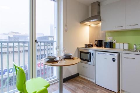 Studio to rent, Raleigh Street, Plymouth PL1