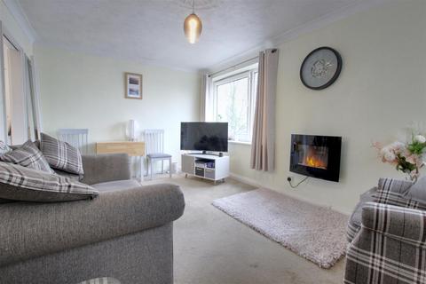 1 bedroom flat for sale, St Michaels Mount, Hull HU6
