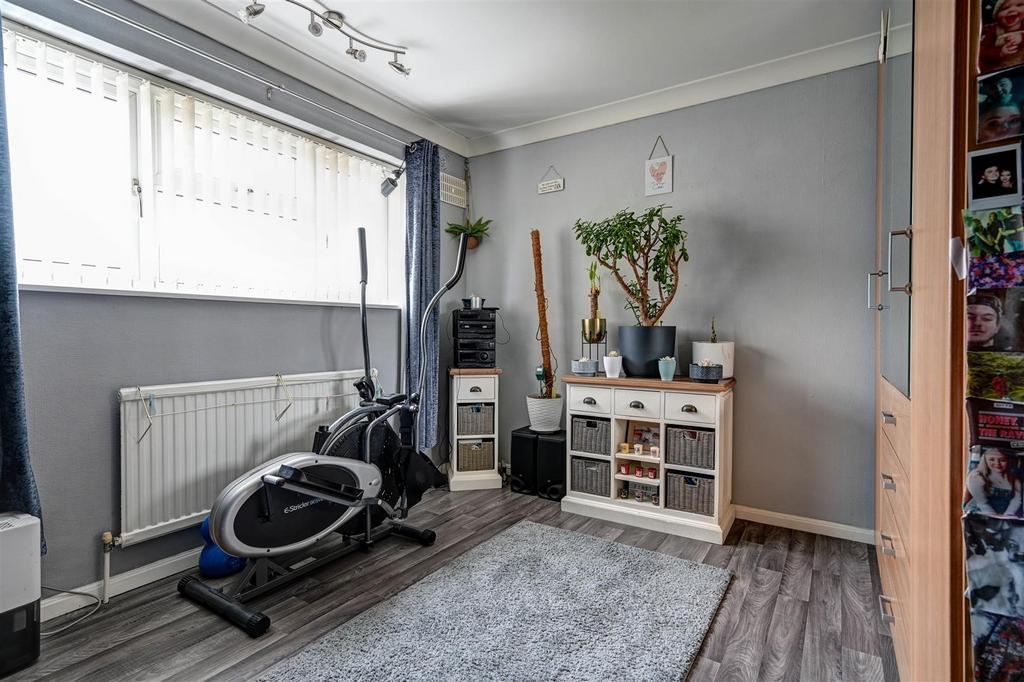 Bedroom 2.jpg