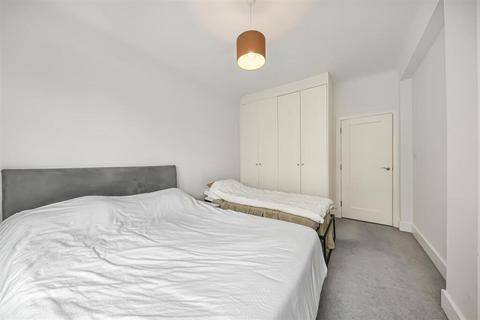1 bedroom flat to rent, Grove End Road, London NW8