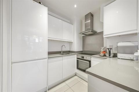 1 bedroom flat to rent, Grove End Road, London NW8