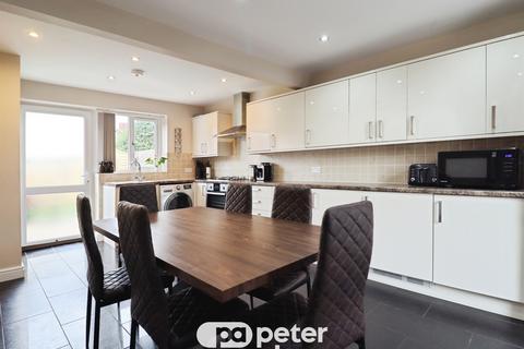 undefined, Heol Merlin, Llanishen, Cardiff