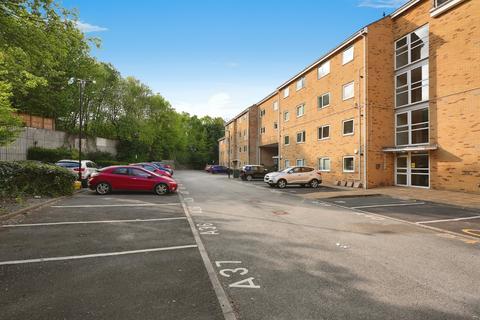 2 bedroom flat for sale, Halifax Road, Huddersfield
