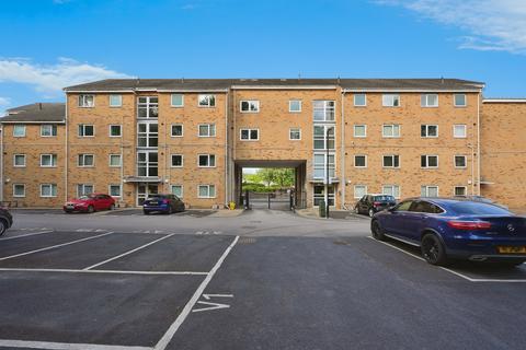 2 bedroom flat for sale, Halifax Road, Huddersfield