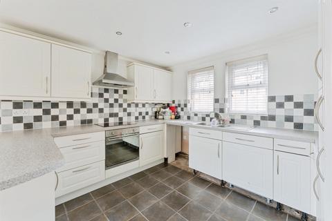 2 bedroom apartment for sale, Moss Hey, Wirral