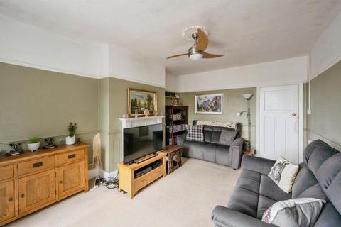 3 bedroom semi-detached house for sale, Rowland Road, Scunthorpe