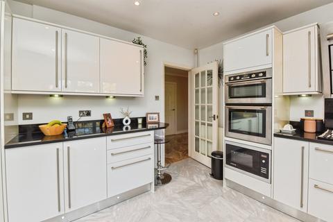 4 bedroom detached bungalow for sale, Styles Avenue, Frome