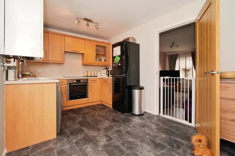 undefined, Lawnwood Drive, Goldthorpe, Rotherham