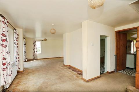 undefined, Cranworth, Thetford