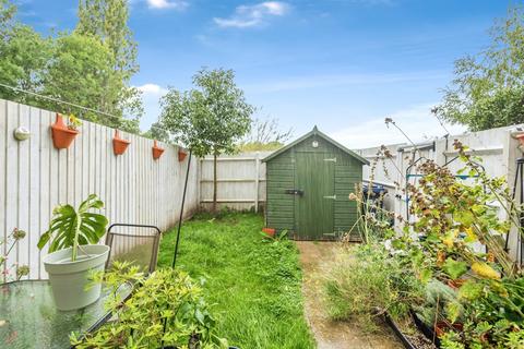 3 bedroom end of terrace house for sale, Sher Afzal Close, OXFORD