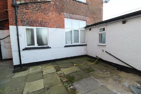 Studio to rent, Napier Street, South Bank, Middlesbrough TS6