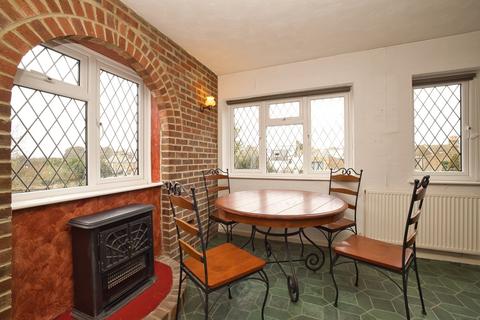 3 bedroom semi-detached house for sale, Kevin Drive, Ramsgate, Kent, CT11