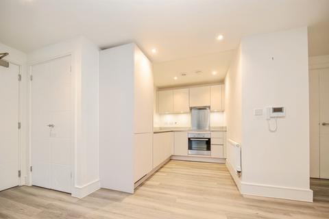 2 bedroom apartment for sale, Old Rectory Drive, COLCHESTER