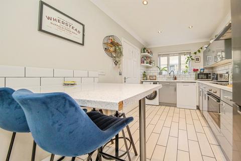 undefined, Cinnabar Close, Pinewood, Ipswich