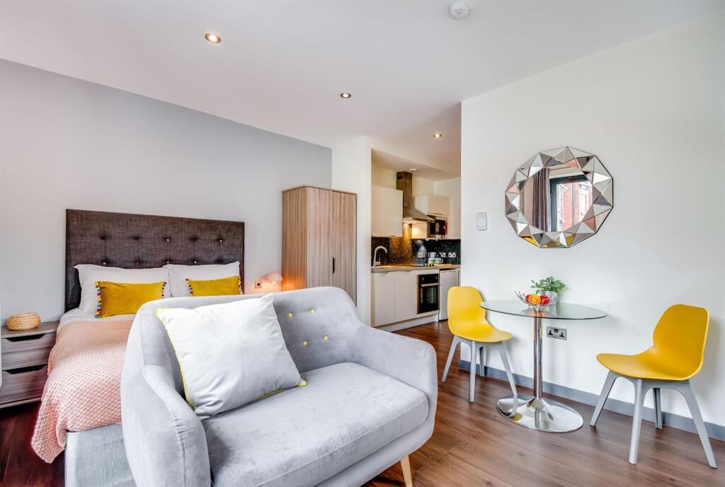 1 bed studio to rent Walham Grove, London SW6