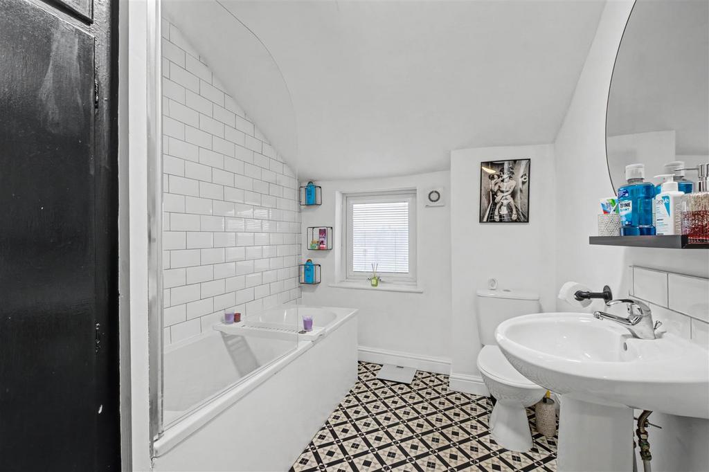 Bathroom.jpeg