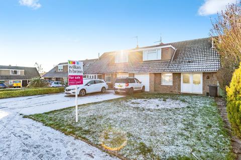 2 bedroom chalet for sale, Edwards Drive, Wellingborough