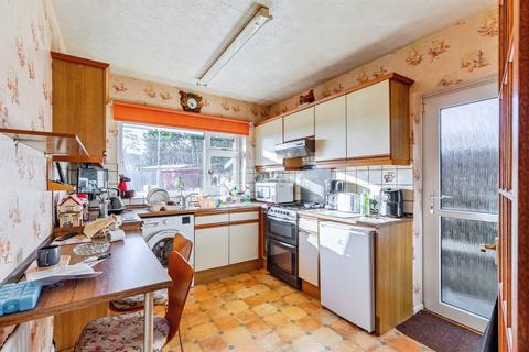 2 bedroom chalet for sale, Edwards Drive, Wellingborough