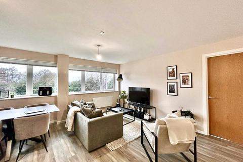 2 bedroom apartment to rent, Goodiers Drive, Salford, M5