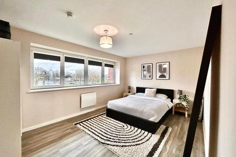 2 bedroom apartment to rent, Goodiers Drive, Salford, M5