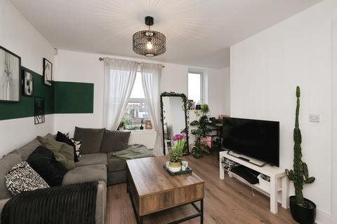 2 bedroom apartment for sale, Musters Road, Nottingham NG2