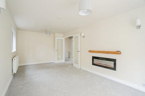 2 bedroom detached bungalow for sale, Southleigh Grove, Hayling Island PO11