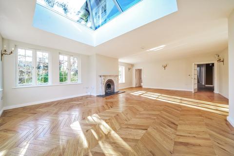 undefined, Colebrook Street Winchester SO23