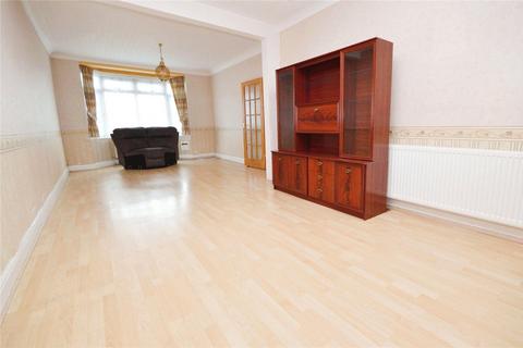 3 bedroom semi-detached house for sale, Hinton Avenue, Hounslow TW4