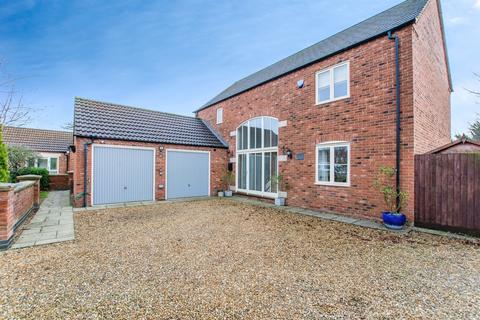 4 bedroom detached house for sale, Ashton Hall Drive, Boston
