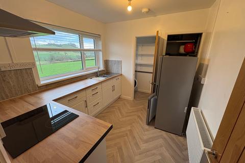 2 bedroom flat to rent, Broad Oak, Carmarthen, SA32