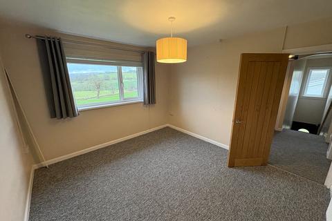 2 bedroom flat to rent, Broad Oak, Carmarthen, SA32