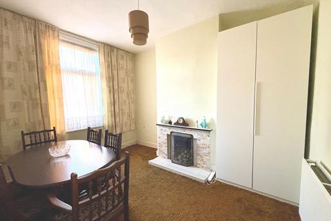 3 bedroom terraced house for sale, Monteagle Avenue, Barking