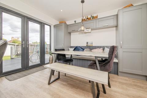 3 bedroom detached house for sale, Fronks Avenue, Harwich