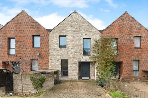 Northview Avenue, Tilbury