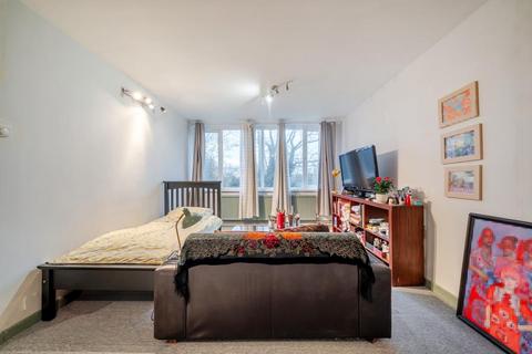 1 bedroom flat for sale, Altior Court, Shepherds Hill, , N6